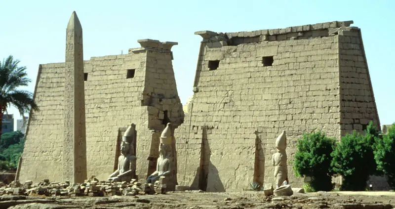 Full Day Tour to the West Bank & East Bank